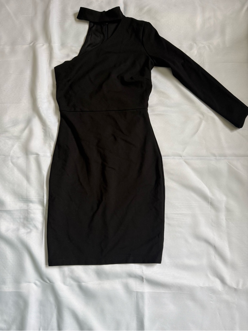 Lulu's Black One-Shoulder Long-Sleeve Bodycon Dress